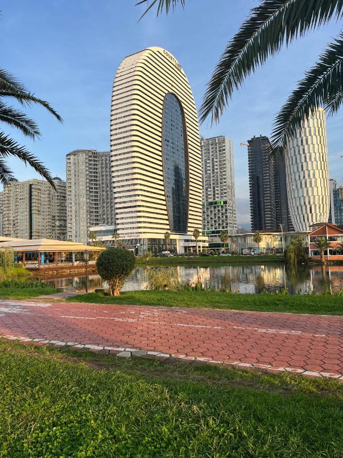 Apartments In Alliance Батуми Экстерьер фото